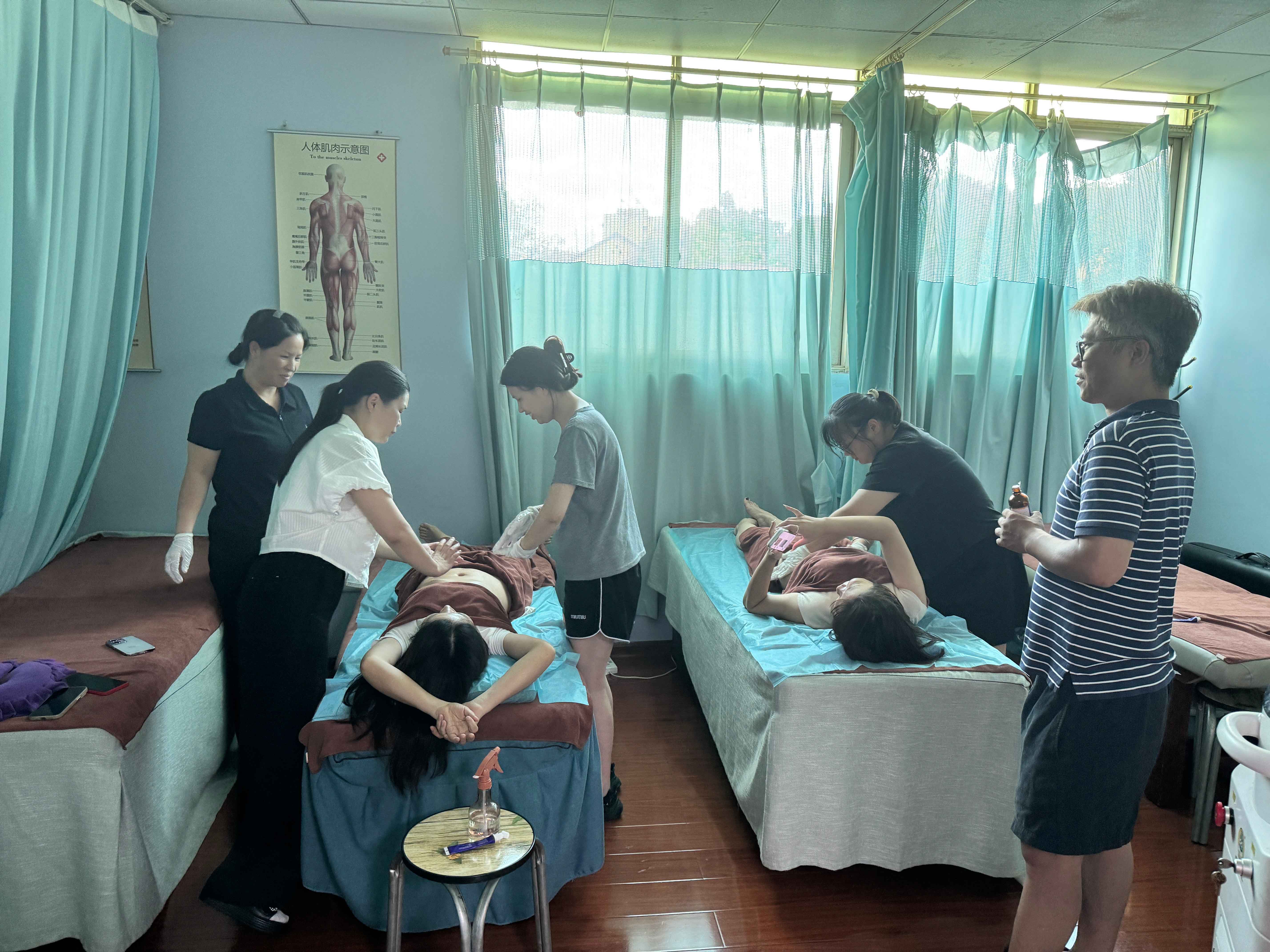 把好健康“安全门”：湖南康养职业培训学校，培养有操守的理疗人