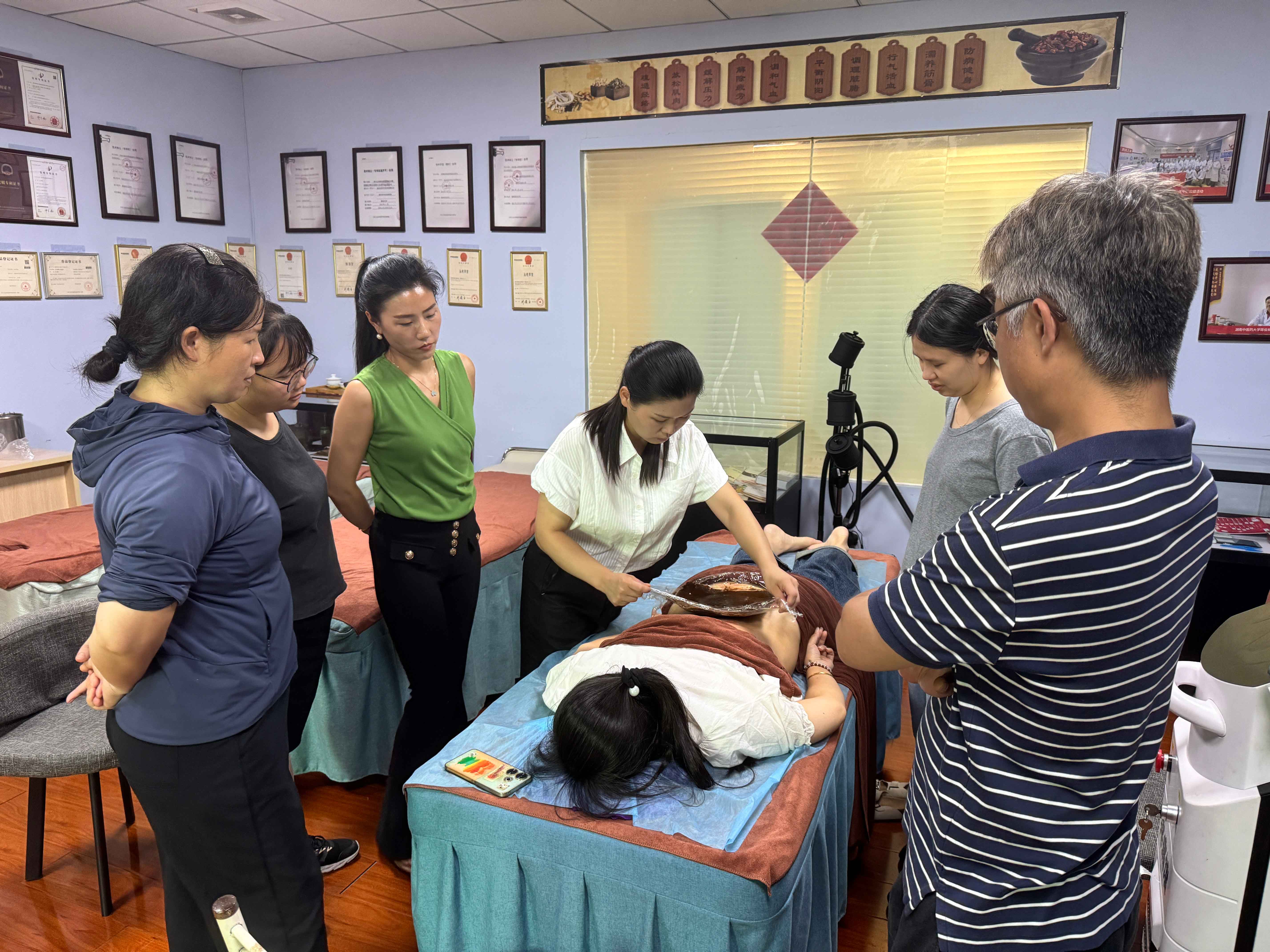 开理疗馆前，请死磕这5件事——来自丛桂草堂进修学员的集体共识